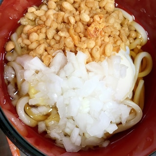 新玉ねぎ入り冷やしたぬきうどん